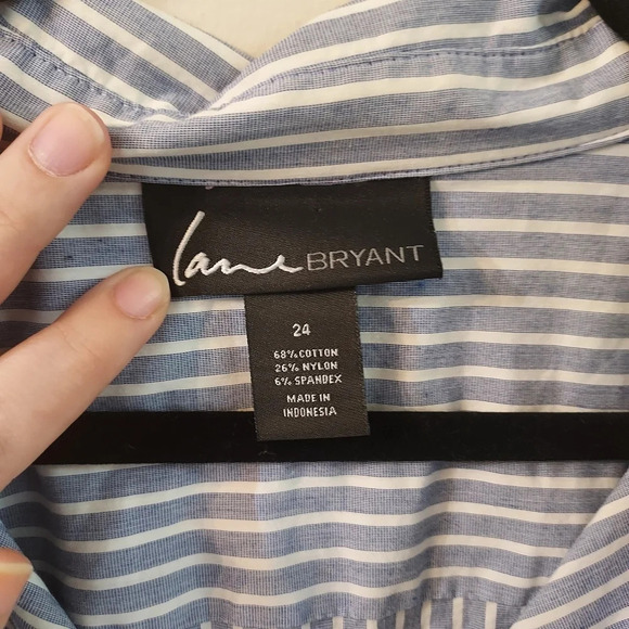 Lane Bryant Striped Embellished Collar Button Up Long Sleeve Blouse in Size 24 - Picture 2 of 11